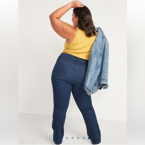 NWT Old Navy Plus Sz 28 High-Waist Button-Fly Kicker Boot-Cut Jeans - Picture 2 of 14